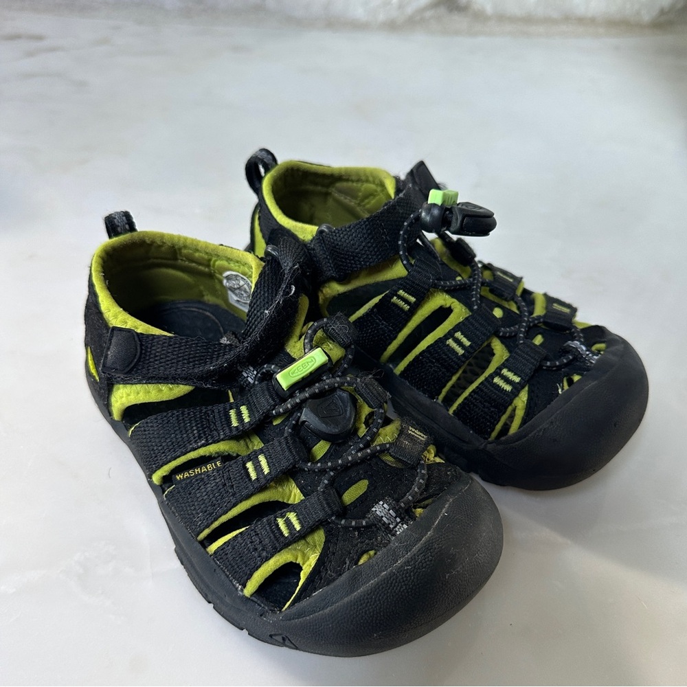 Keen Newport Water Shoes